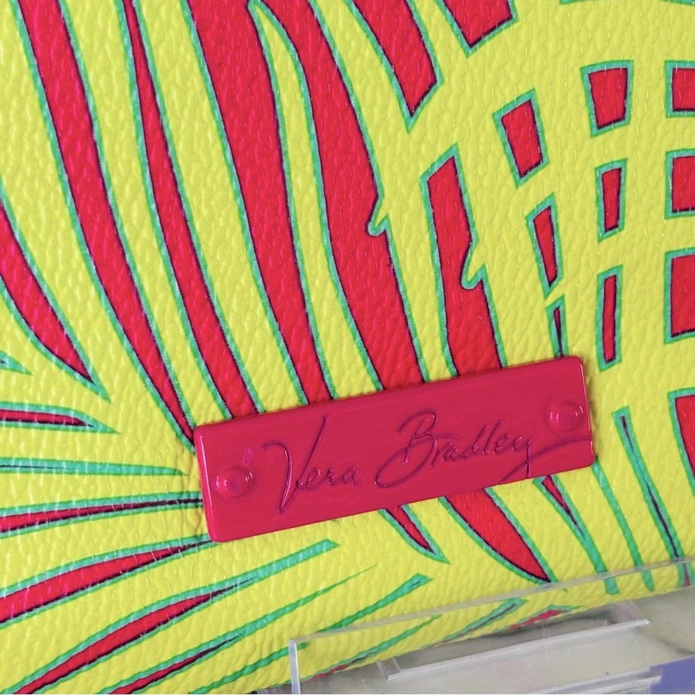 Authentic Vera‎ Bradley Large Zip-Around Wristlet Wallet - B.B. Collection
